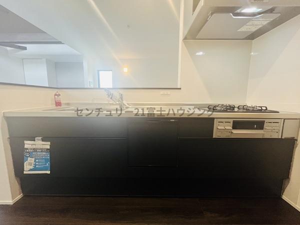 �_�ސ쌧������s���v�ۂ̐V�z��ˌ��ẴL�b�`��