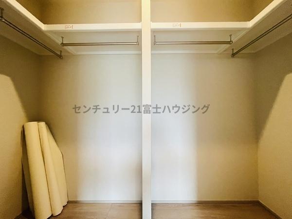 �_�ސ쌧������s���v�ۂ̐V�z��ˌ��Ă̎��[