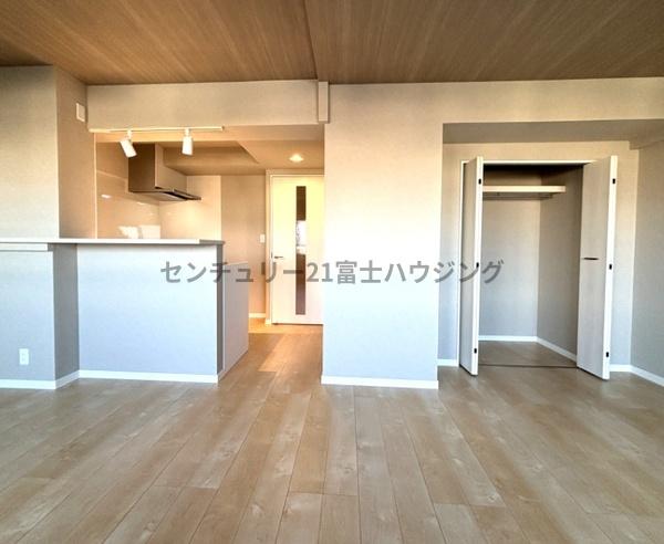 �_�ސ쌧�C�V���s������3���ڂ̒��Ã}���V�����̃��r���O