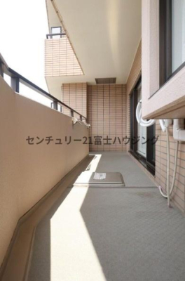 �_�ސ쌧����s����̒��Ã}���V�����̃o���R�j�[