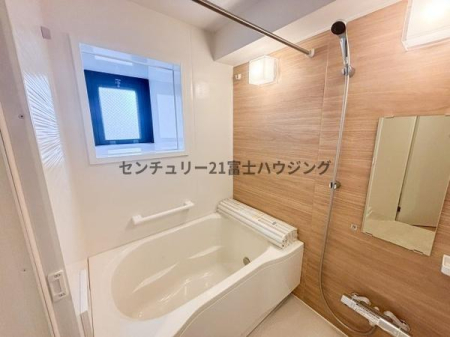 �_�ސ쌧����s�ғ��V��3���ڂ̒��Ã}���V�����̗���