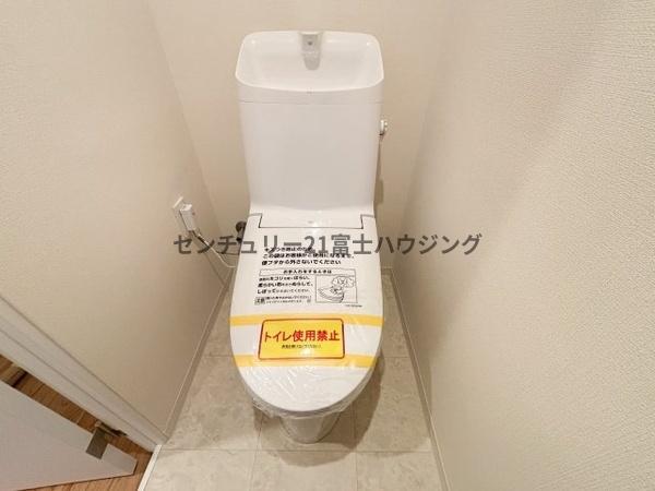 �_�ސ쌧����s�ғ��V��3���ڂ̒��Ã}���V�����̃g�C��