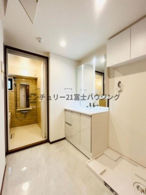 �_�ސ쌧����s����1���� 1-16�̒��Ã}���V�����̐��ʑ�E���ʏ�