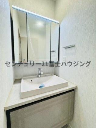 �_�ސ쌧����s�А�2���ڂ̒��È�ˌ��Ă̐��ʑ�E���ʏ�