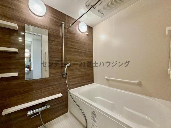 �_�ސ쌧����s�����C��5���ڂ̒��Ã}���V�����̗���