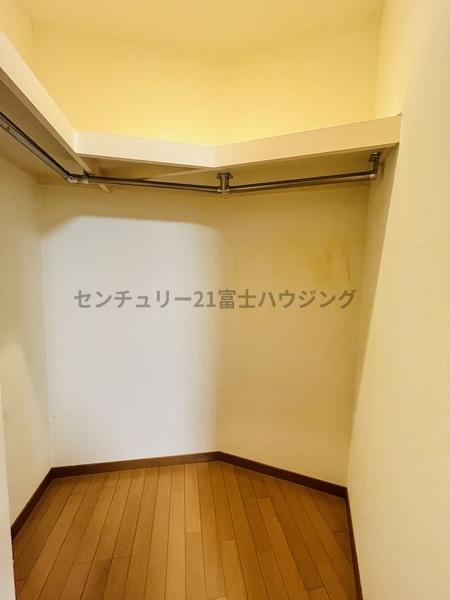 �_�ސ쌧������s���C�ݓ�6���ڂ̒��Ã}���V�����̎��[
