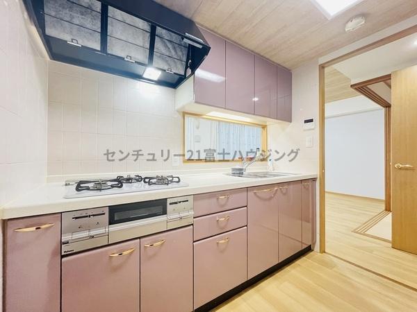 �_�ސ쌧������s���v�ۂ̒��Ã}���V�����̃L�b�`��
