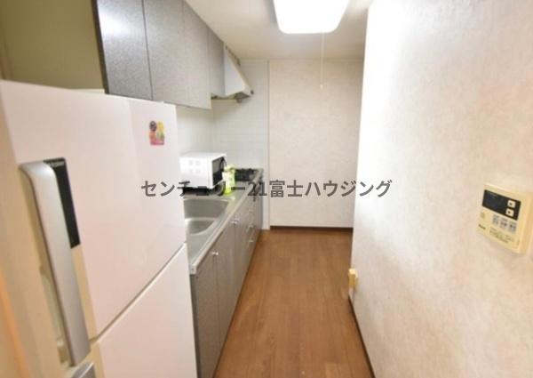 �_�ސ쌧����s���1���ڂ̒��Ã}���V�����̃L�b�`��