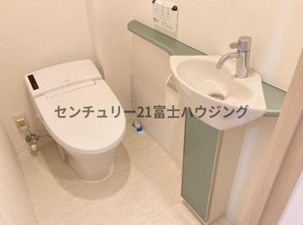 �_�ސ쌧���q�s�ޖ؍�3���ڂ̒��Ã}���V�����̃g�C��