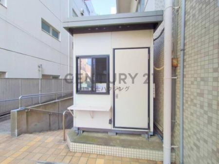 �_�ސ쌧����s�Ó��1���ڂ̒��Ã}���V�����̃G���g�����X
