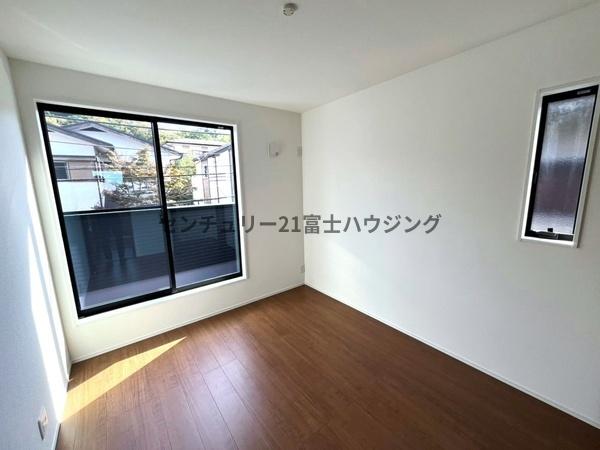 �_�ސ쌧���q�s�J�c5���ڂ̐V�z��ˌ��Ă̗m��