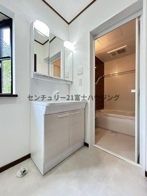 �_�ސ쌧����s�勘�̒��È�ˌ��Ă̐��ʑ�E���ʏ�