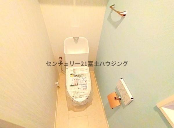�_�ސ쌧����s����4���ڂ̒��È�ˌ��Ẵg�C��