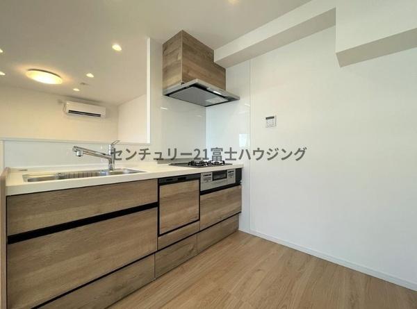 �_�ސ쌧����s�Ó��1���ڂ̒��Ã}���V�����̃L�b�`��