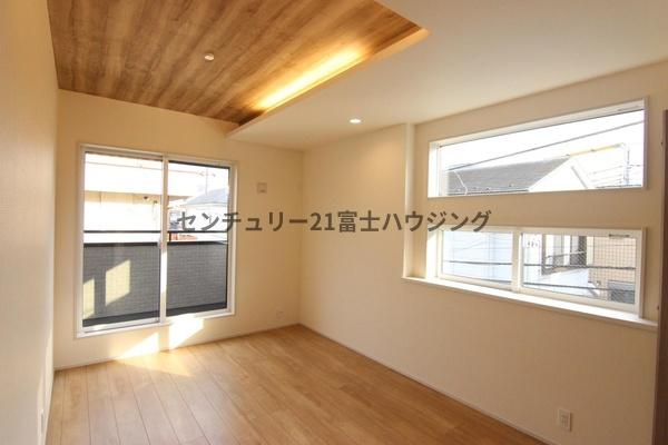 �_�ސ쌧������s���c2���ڂ̐V�z��ˌ��Ă̗m��