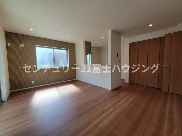 �_�ސ쌧������s�����̒��È�ˌ��Ẵ��r���O