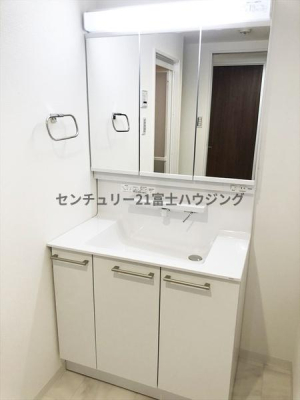 �_�ސ쌧������s�ԉH���̒��Ã}���V�����̐��ʑ�E���ʏ�