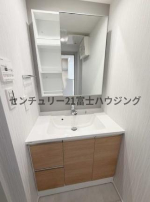 �_�ސ쌧������s�����̒��Ã}���V�����̐��ʑ�E���ʏ�