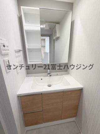 �_�ސ쌧������s�����̒��Ã}���V�����̐��ʑ�E���ʏ�