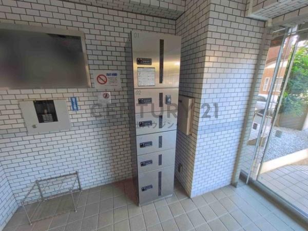 �_�ސ쌧����s�ΐ�5���ڂ̒��Ã}���V�����̃G���g�����X