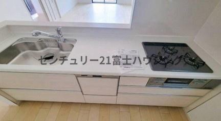 �_�ސ쌧����s�{����1���ڂ̐V�z��ˌ��ẴL�b�`��