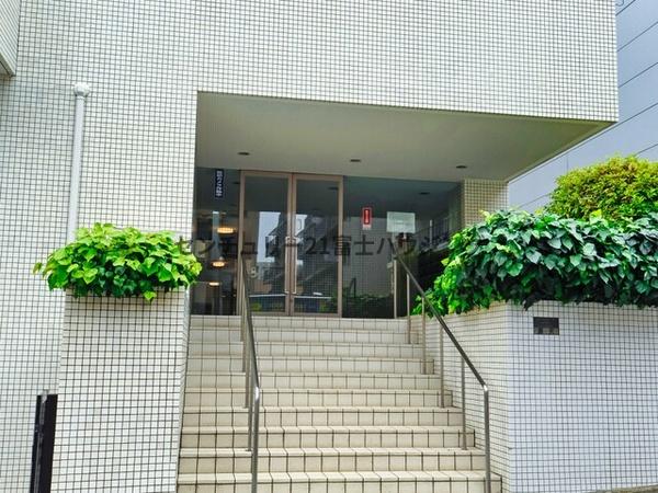 �_�ސ쌧����s�쓡��̒��Ã}���V�����̃G���g�����X