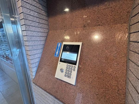 �_�ސ쌧����s�P�s��1���ڂ̒��Ã}���V�����̃G���g�����X